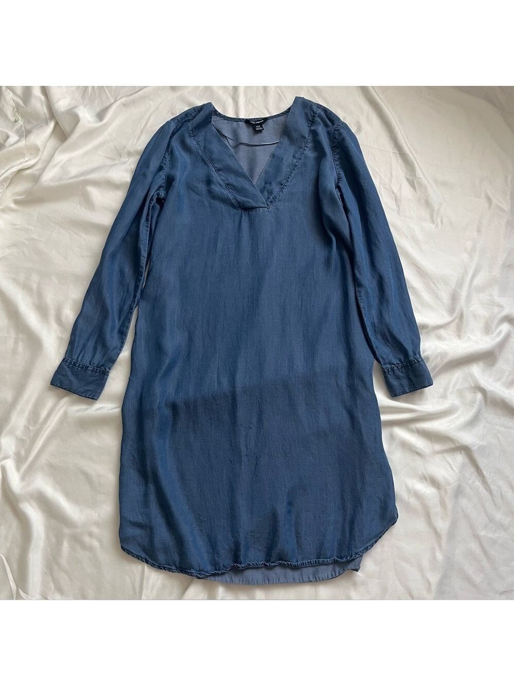 Joe Fresh Chambray Denim Tunic Dress V-Neck Medium